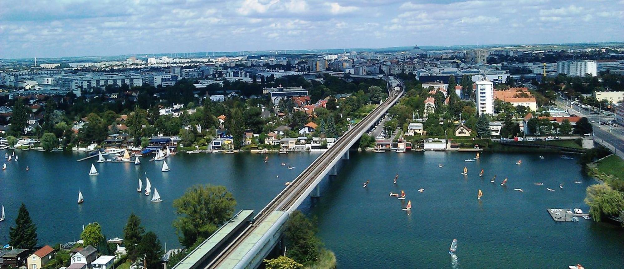 Yuki'S Place - Un-Vic, Danube Beach And Subway Near To Downtown ウィーン エクステリア 写真