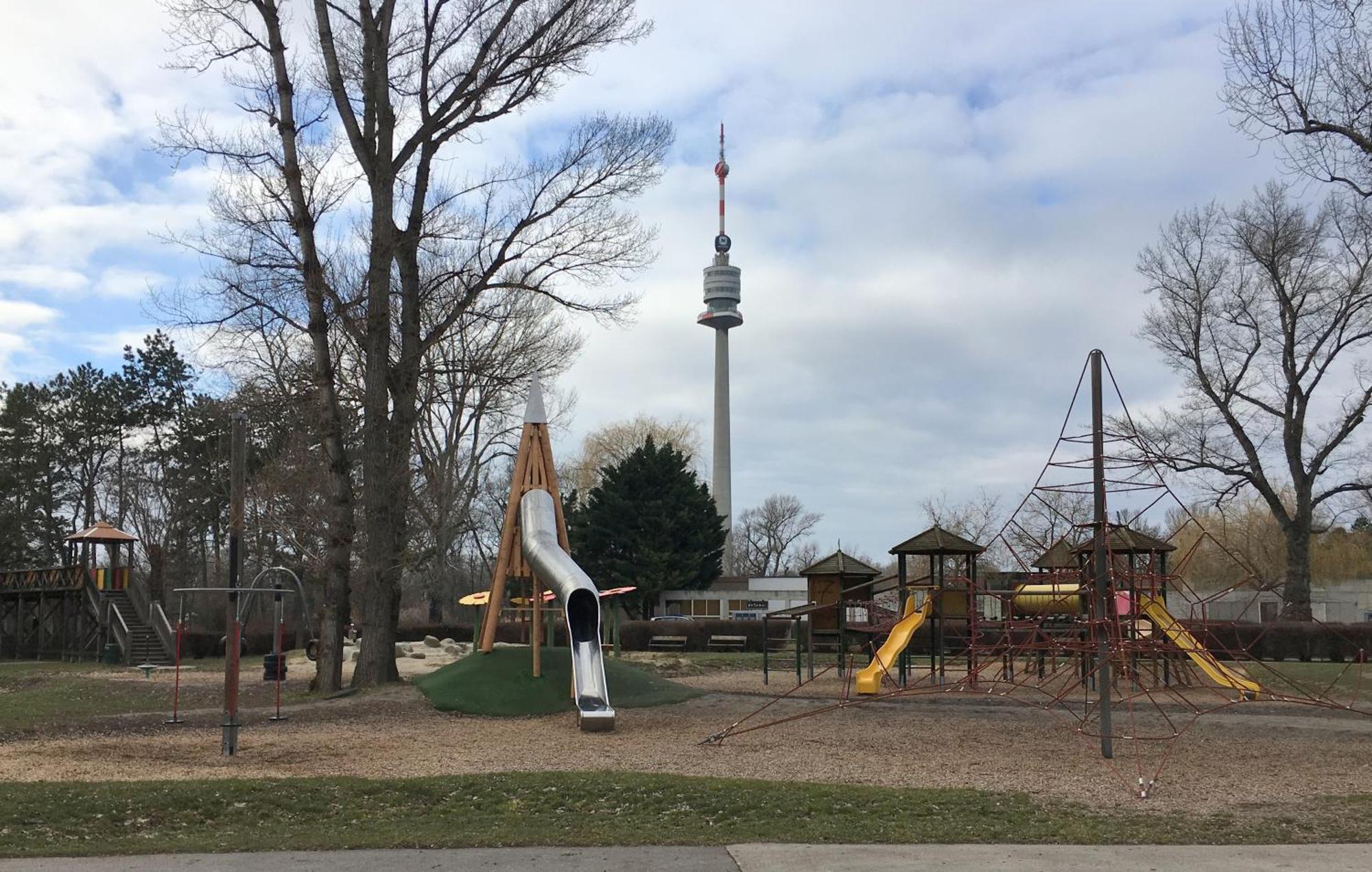 Yuki'S Place - Un-Vic, Danube Beach And Subway Near To Downtown ウィーン エクステリア 写真