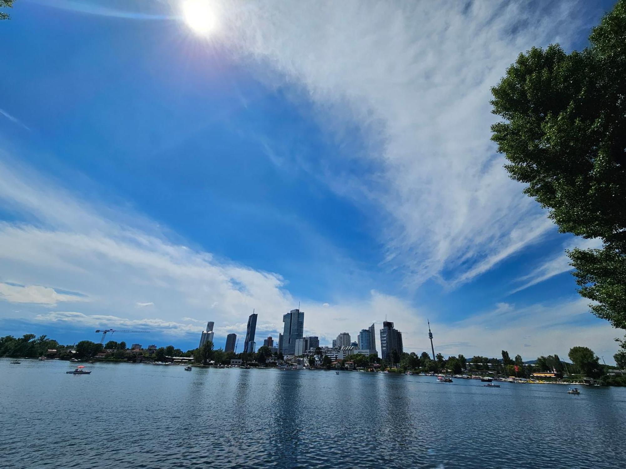 Yuki'S Place - Un-Vic, Danube Beach And Subway Near To Downtown ウィーン エクステリア 写真
