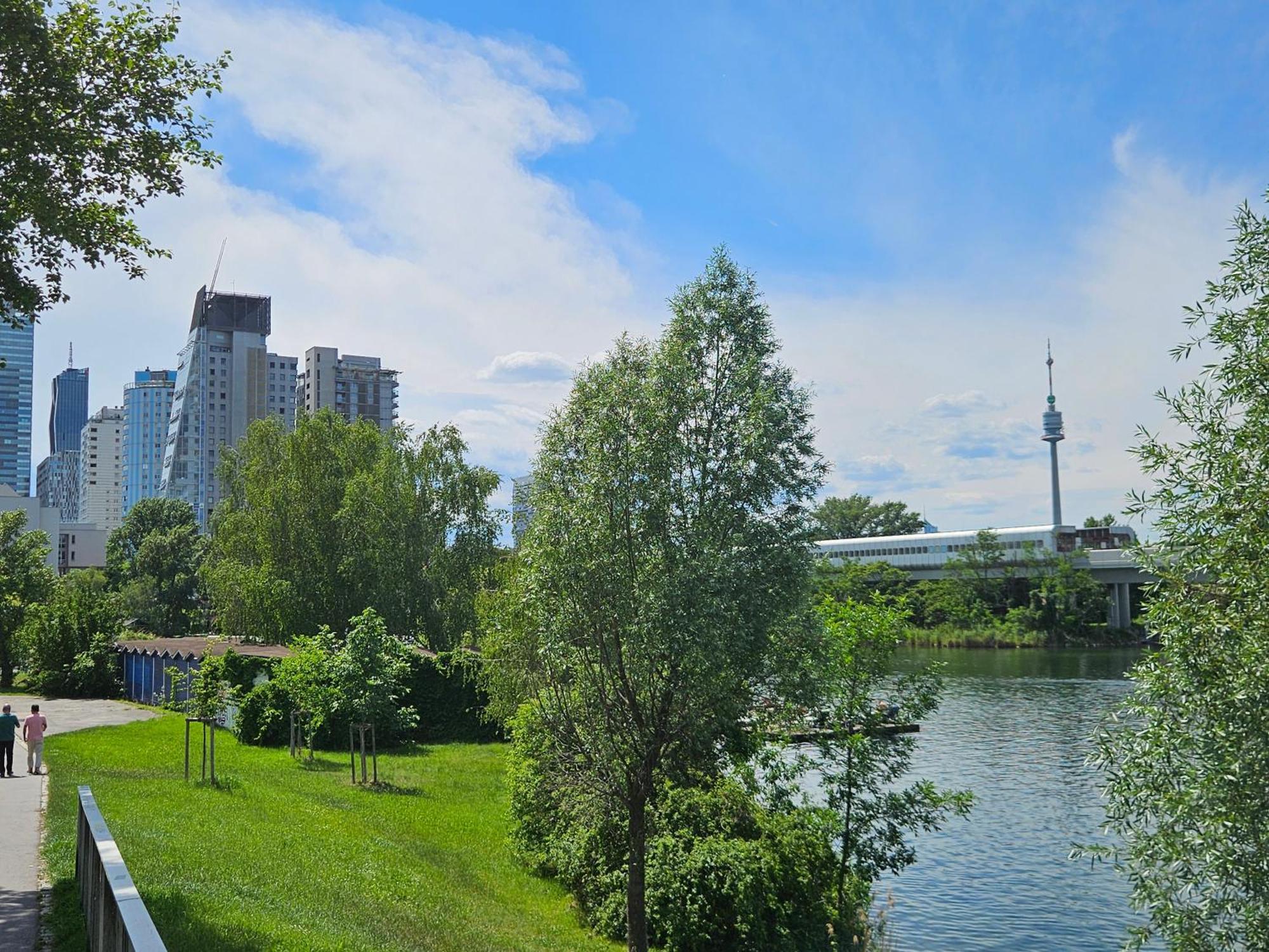 Yuki'S Place - Un-Vic, Danube Beach And Subway Near To Downtown ウィーン エクステリア 写真