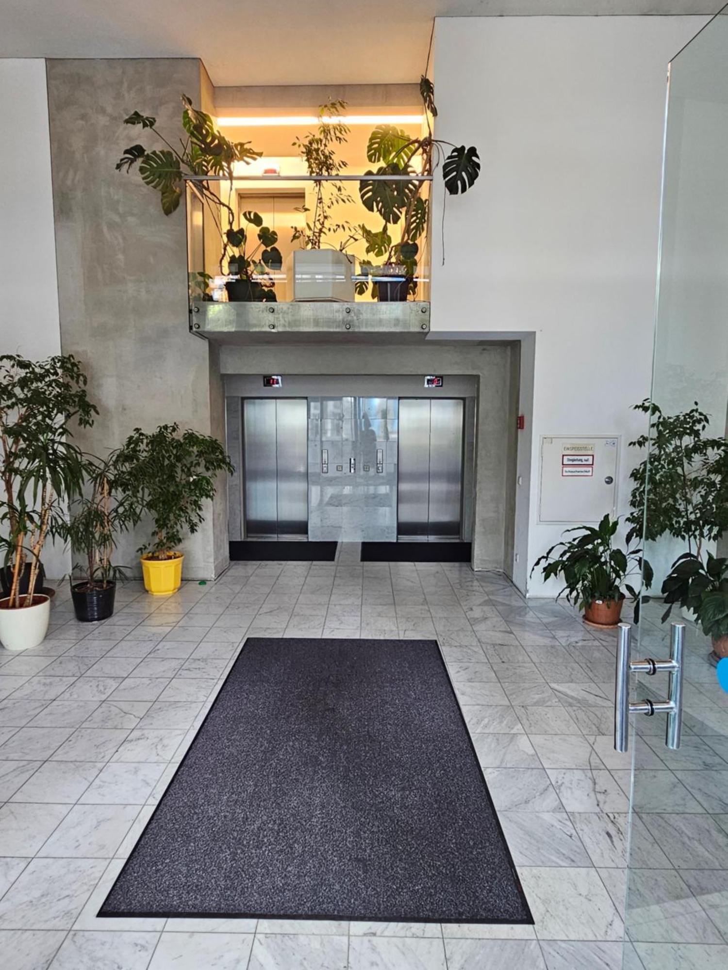 Yuki'S Place - Un-Vic, Danube Beach And Subway Near To Downtown ウィーン エクステリア 写真
